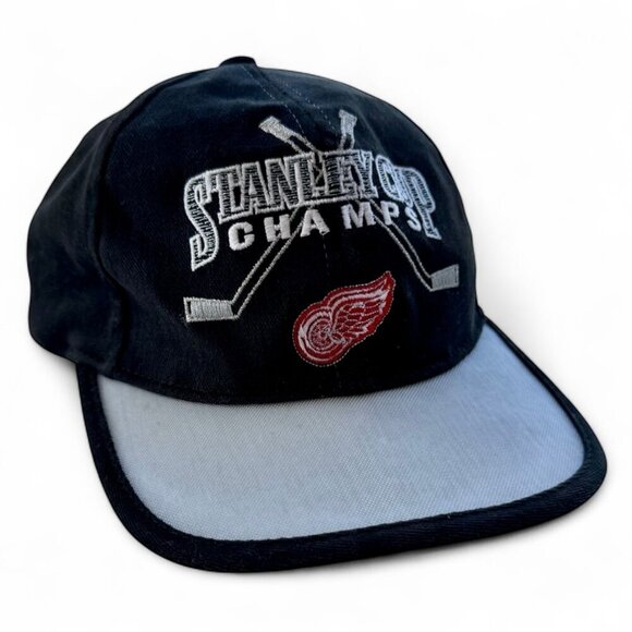 VTG Detroit Red Wings 1998 Stanley Cup Champs NHL Starter Adjustable Hat Cap - Picture 3 of 9